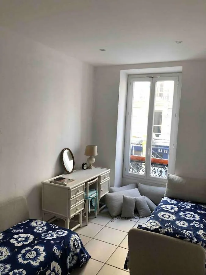 Lovely Large Familial Apartment In Central Nice, Ten Minutes Walk To The Beach! 0*, Nice