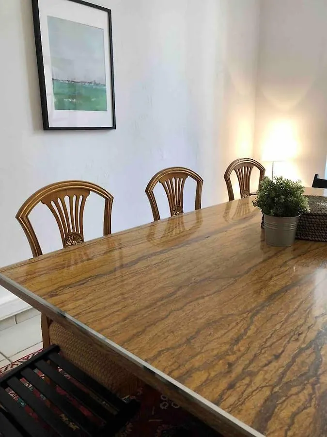 Lovely Large Familial Apartment In Central Nice, Ten Minutes Walk To The Beach!