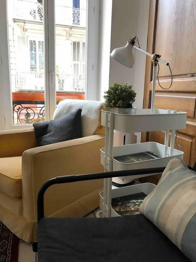 Lovely Large Familial Apartment In Central Nice, Ten Minutes Walk To The Beach! France